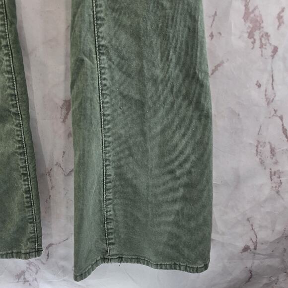 Free People Pants Womens 25 Green Corduroy High Rise Flare Bell Bottoms We The - Picture 4 of 13